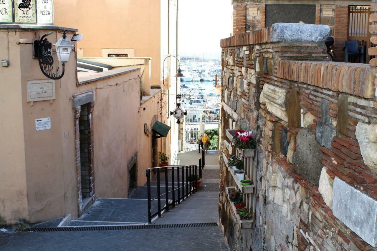 Lory's Near Rome, Giubileo 2025 * Nettuno